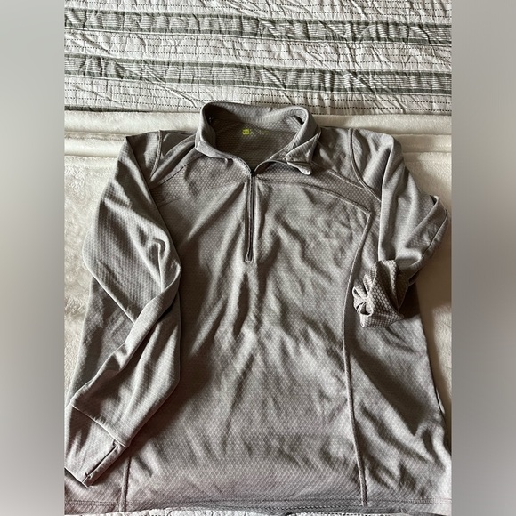Xersion Tops - Xersion Women’s Gray Dry-wick Longsleeve 1/4 Zip Pullover Lightweight Size XXL
